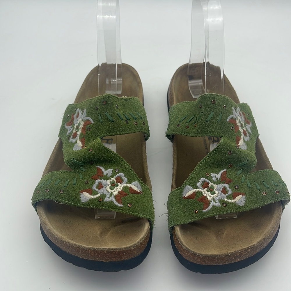 Betula by Birkenstock Zara Embroidered Sandals Floral Boho Festival Sz 7 Narrow